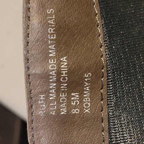 No longer wear - Picture 3 of 3